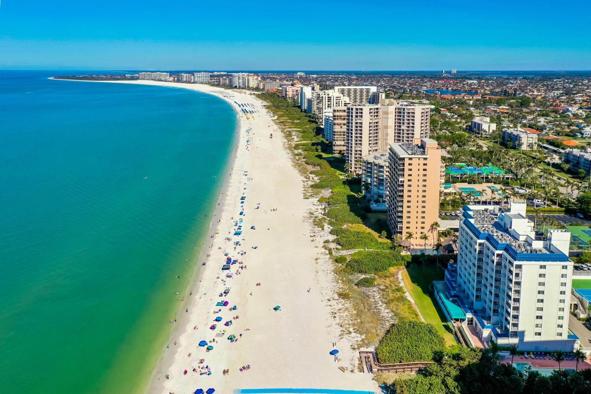 Beachfront At The Apollo Where The Famous Sunsets Never Get Old! Marco Island Exterior foto
